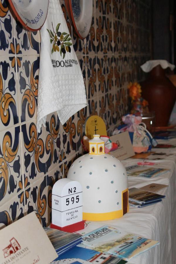 Casa Do Infante Guest House Ferreira Do Alentejo Bagian luar foto