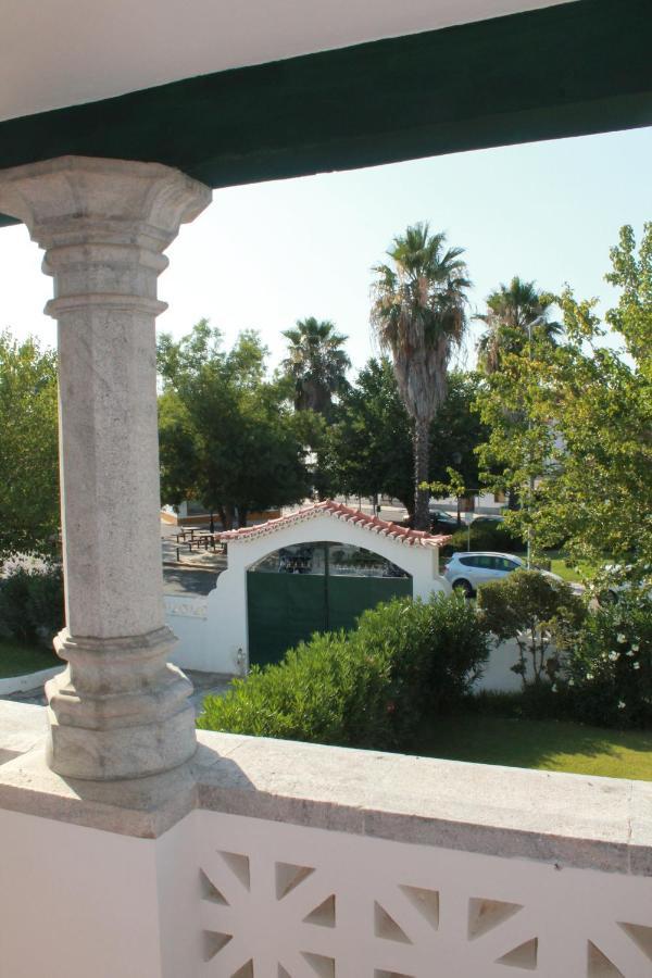 Casa Do Infante Guest House Ferreira Do Alentejo Bagian luar foto