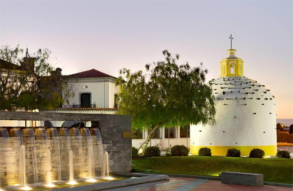 Casa Do Infante Guest House Ferreira Do Alentejo Bagian luar foto