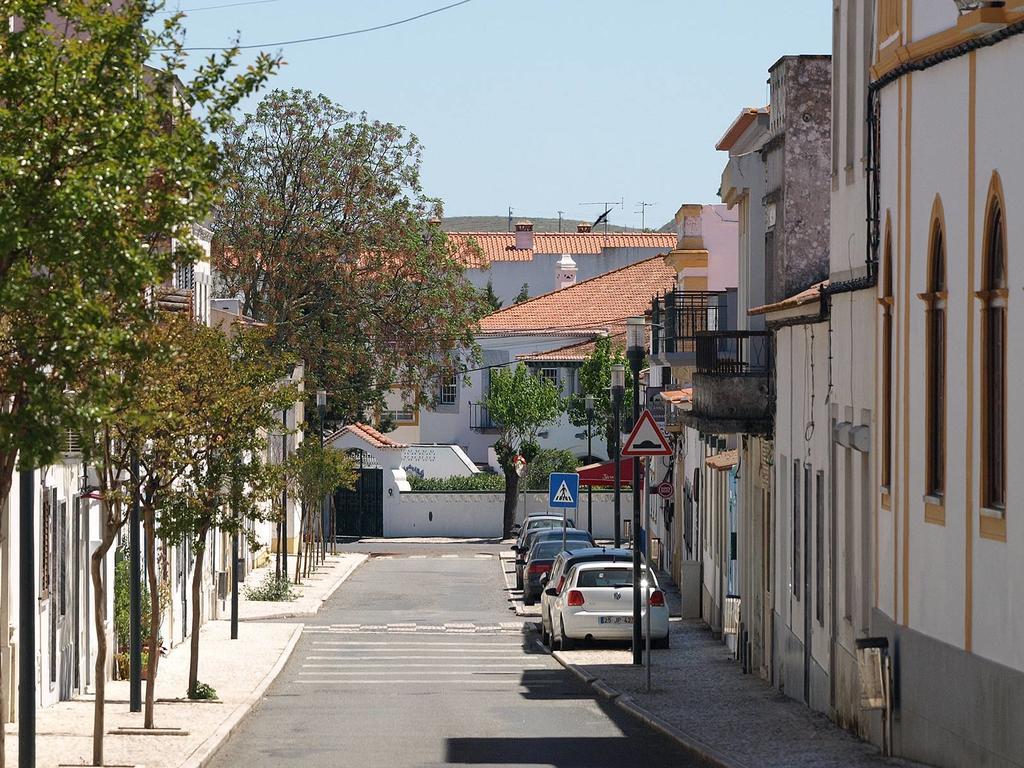 Casa Do Infante Guest House Ferreira Do Alentejo Bagian luar foto